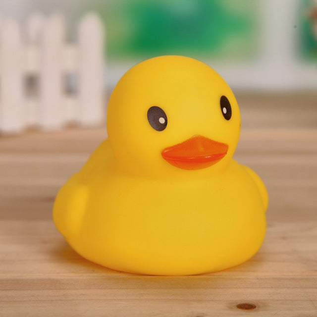 Duckling vocal will call children's toys yellow ducklings